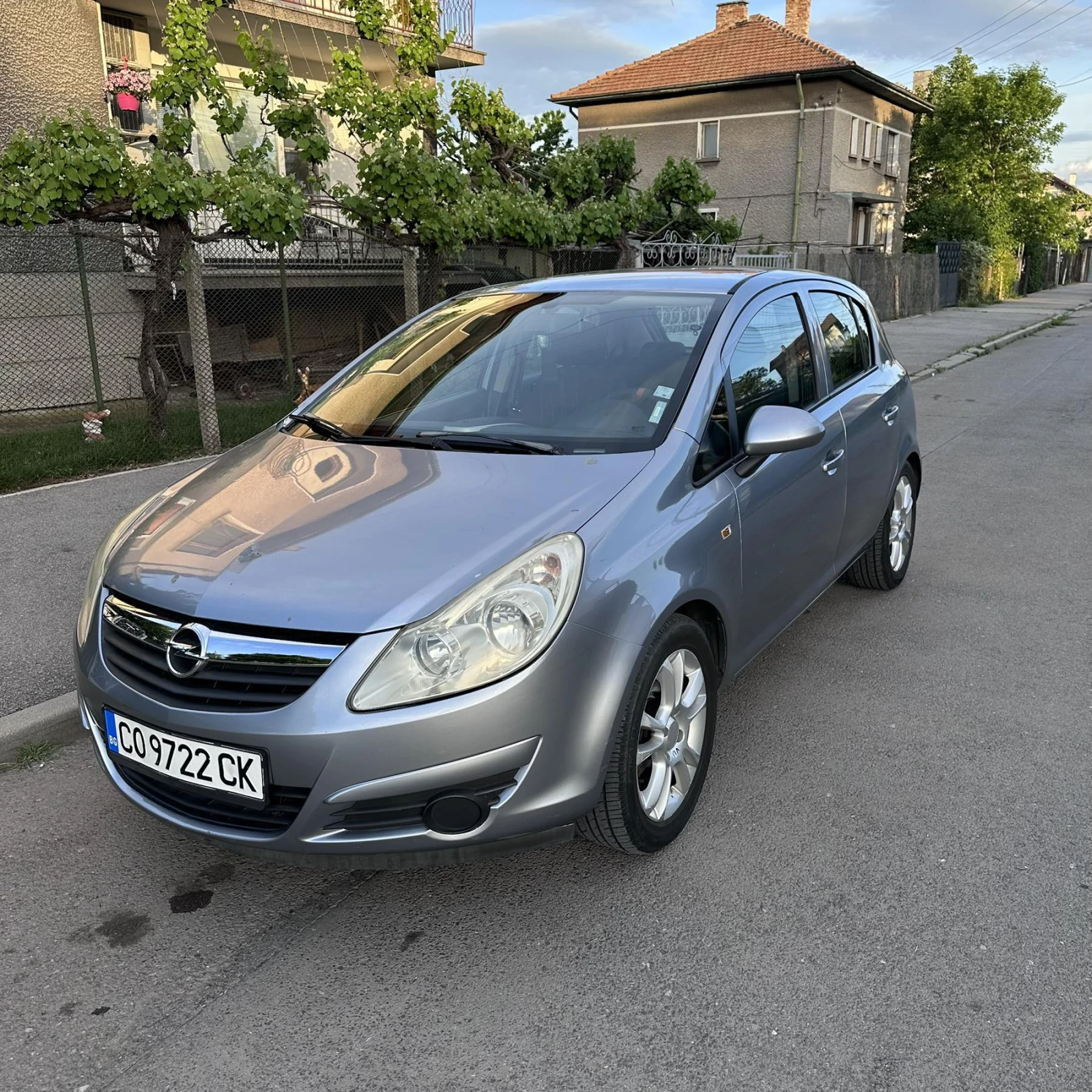 Opel Corsa Opel Corsa 1.2 бензин/газ, снимка 3 - Автомобили и джипове - 54726315