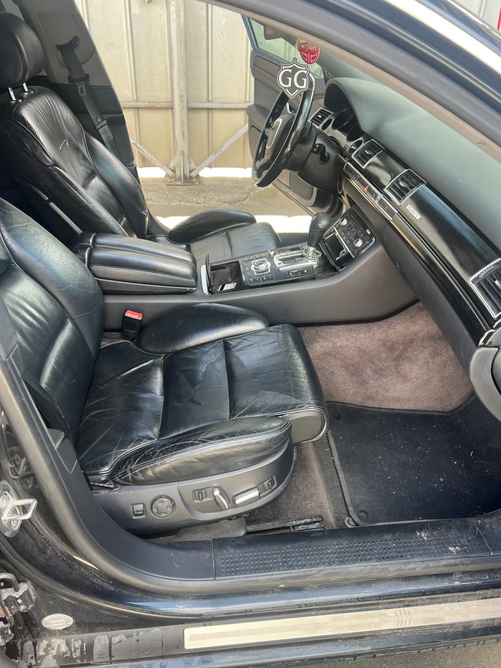 Audi A8, снимка 11 - Автомобили и джипове - 55192320