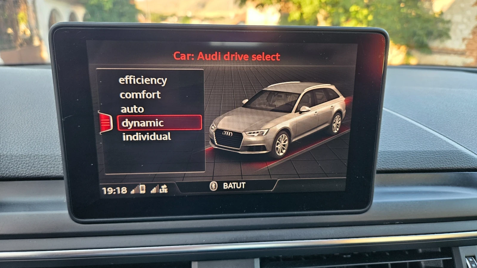 Audi A4 2.0 TDI..AVANT, снимка 13 - Автомобили и джипове - 55512921