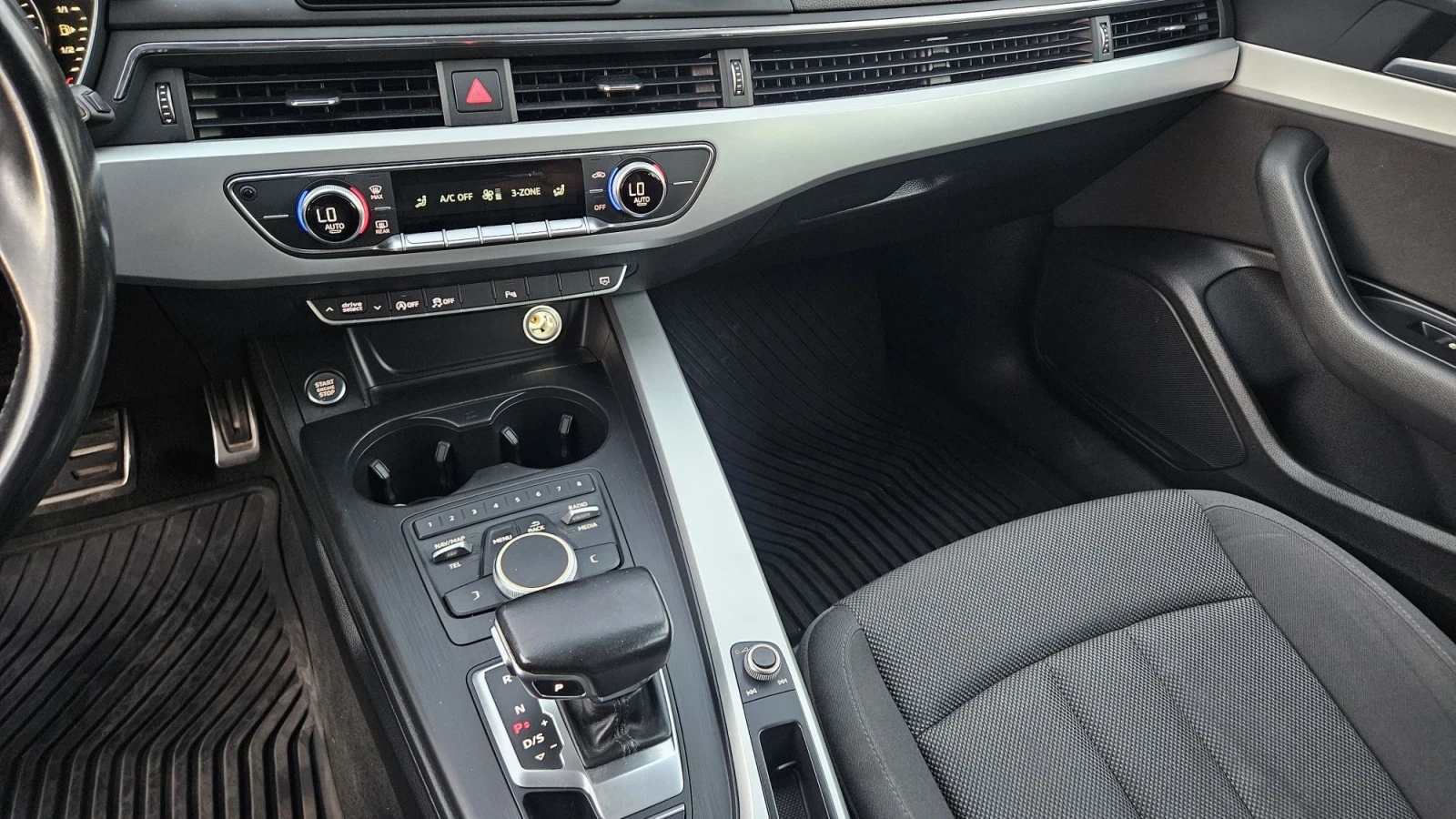 Audi A4 2.0 TDI..7 speed..DISTRONIK .FACE , снимка 12 - Автомобили и джипове - 56115652