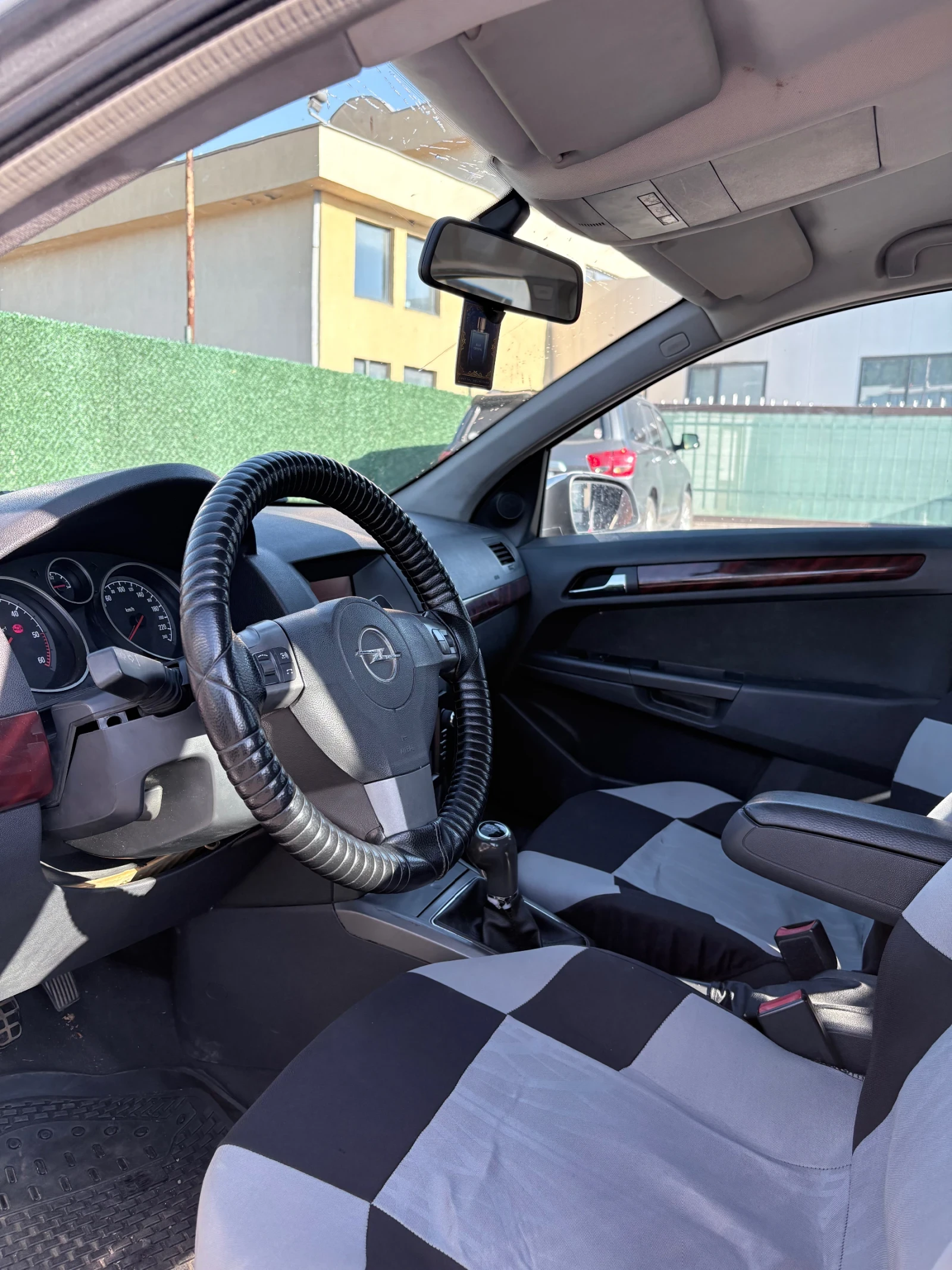 Opel Astra, снимка 6 - Автомобили и джипове - 55688969