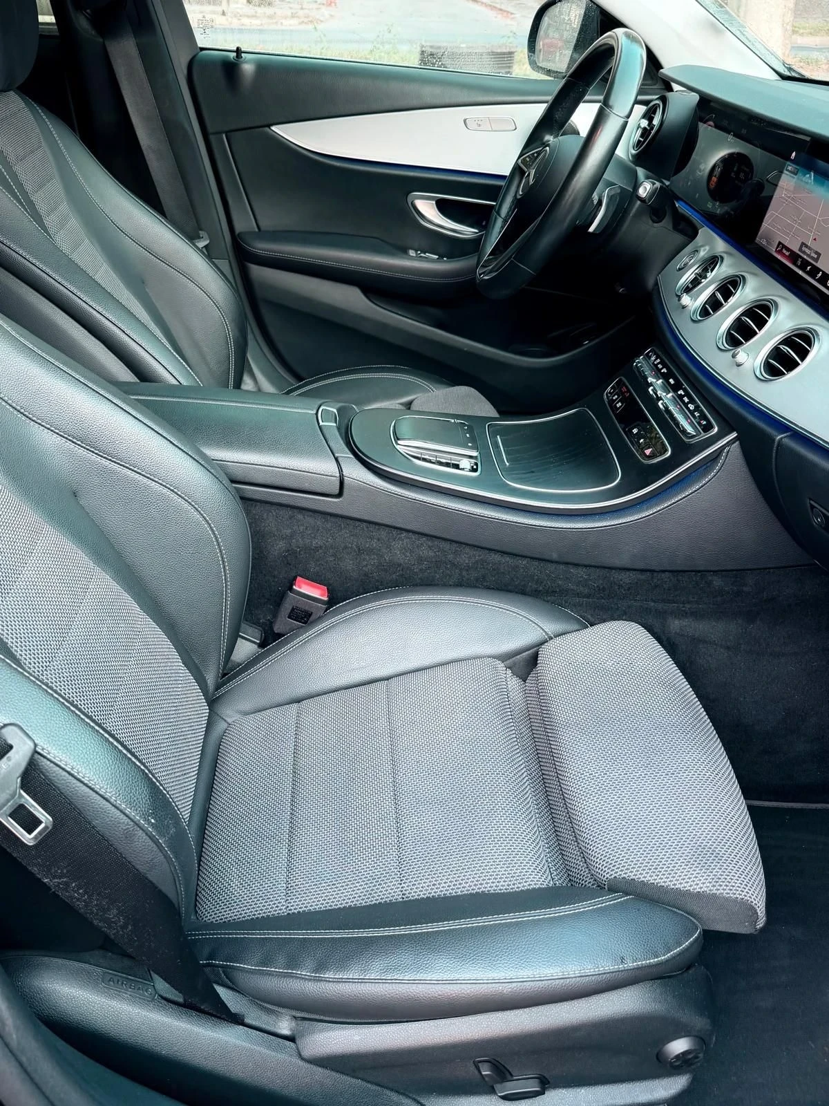 Mercedes-Benz E 220 ALL TERRAIN FACE 9G, снимка 10 - Автомобили и джипове - 55829851