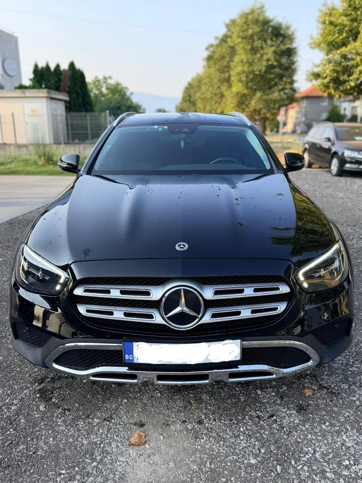 Mercedes-Benz E 220 ALL TERRAIN FACE 9G, снимка 2 - Автомобили и джипове - 55829851