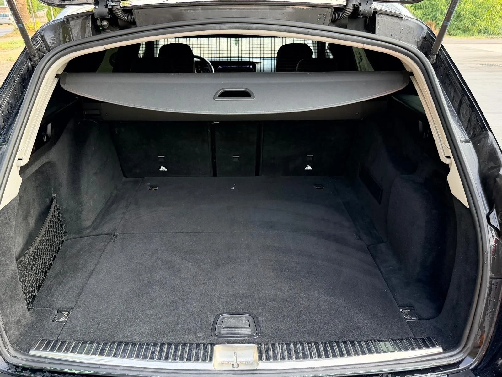 Mercedes-Benz E 220 ALL TERRAIN FACE 9G, снимка 8 - Автомобили и джипове - 55829851