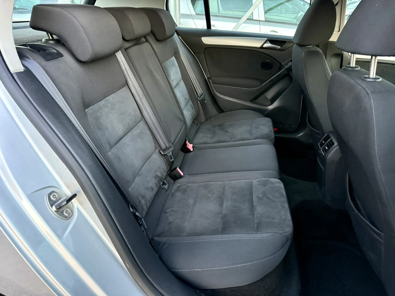 VW Golf 1.4TSI AVTOMAT, снимка 14 - Автомобили и джипове - 55898280