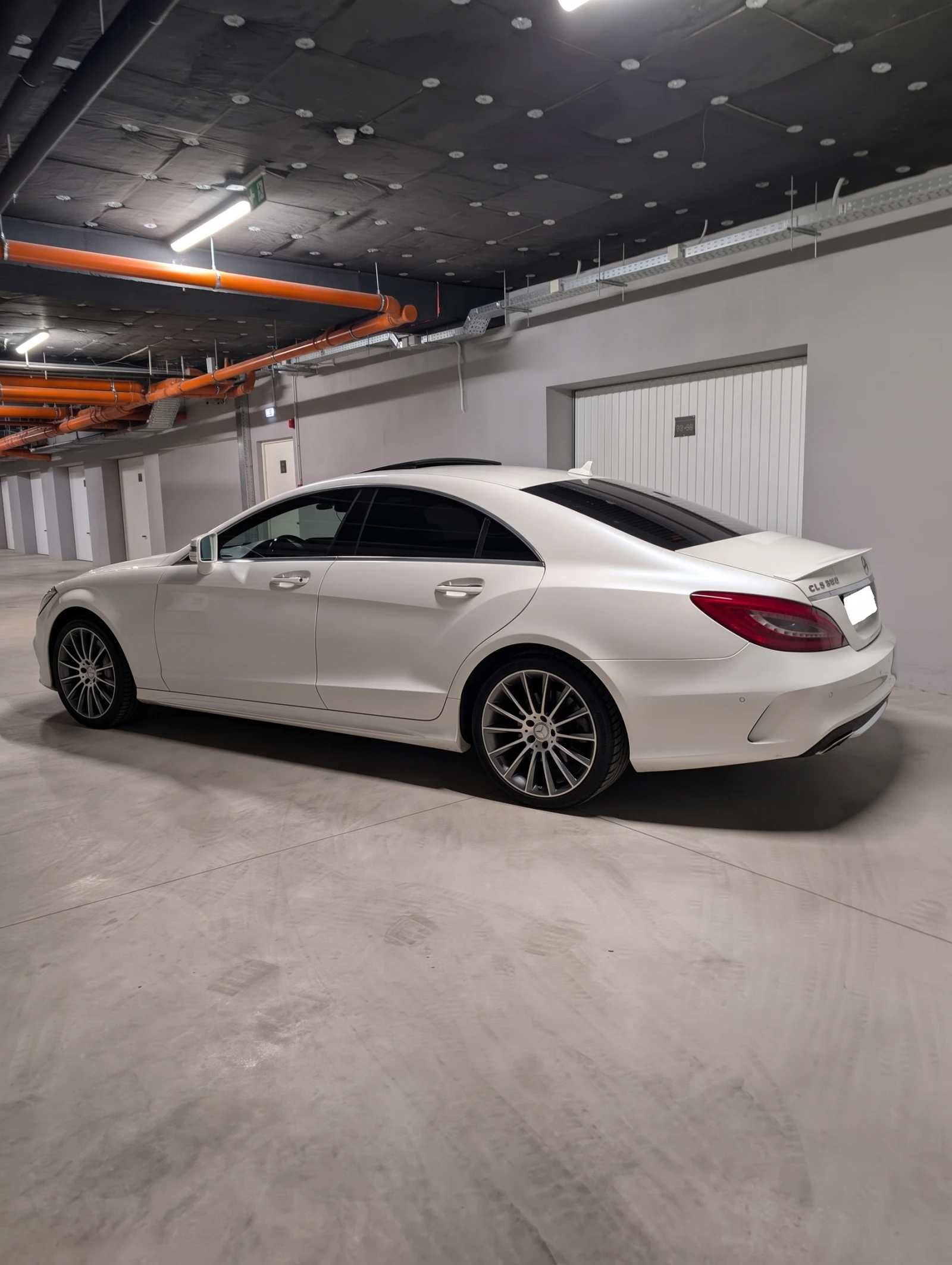 Mercedes-Benz CLS 550 RWD, снимка 2 - Автомобили и джипове - 56006988