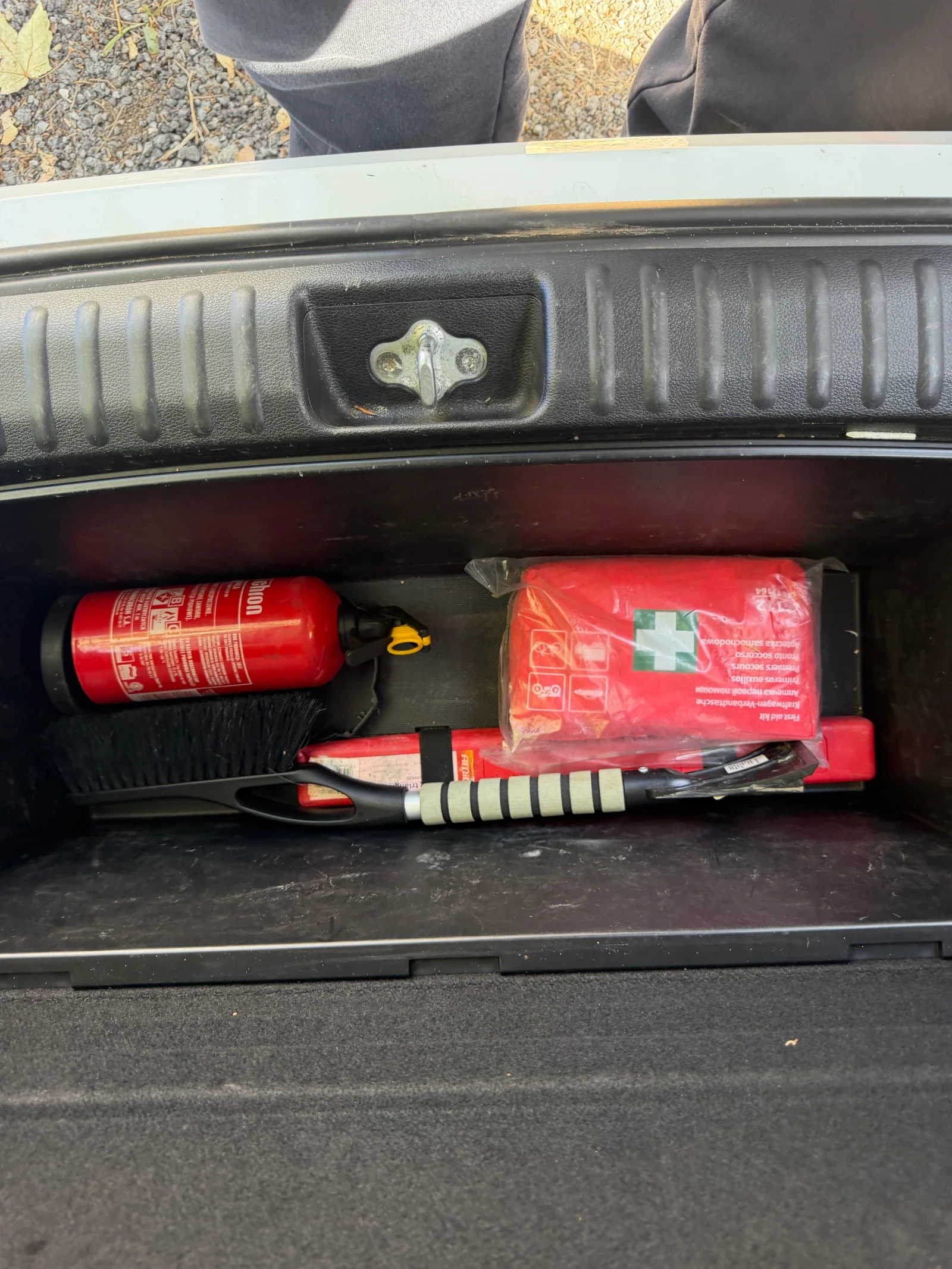 Kia Ceed 1.4 LPG, снимка 11 - Автомобили и джипове - 56411896