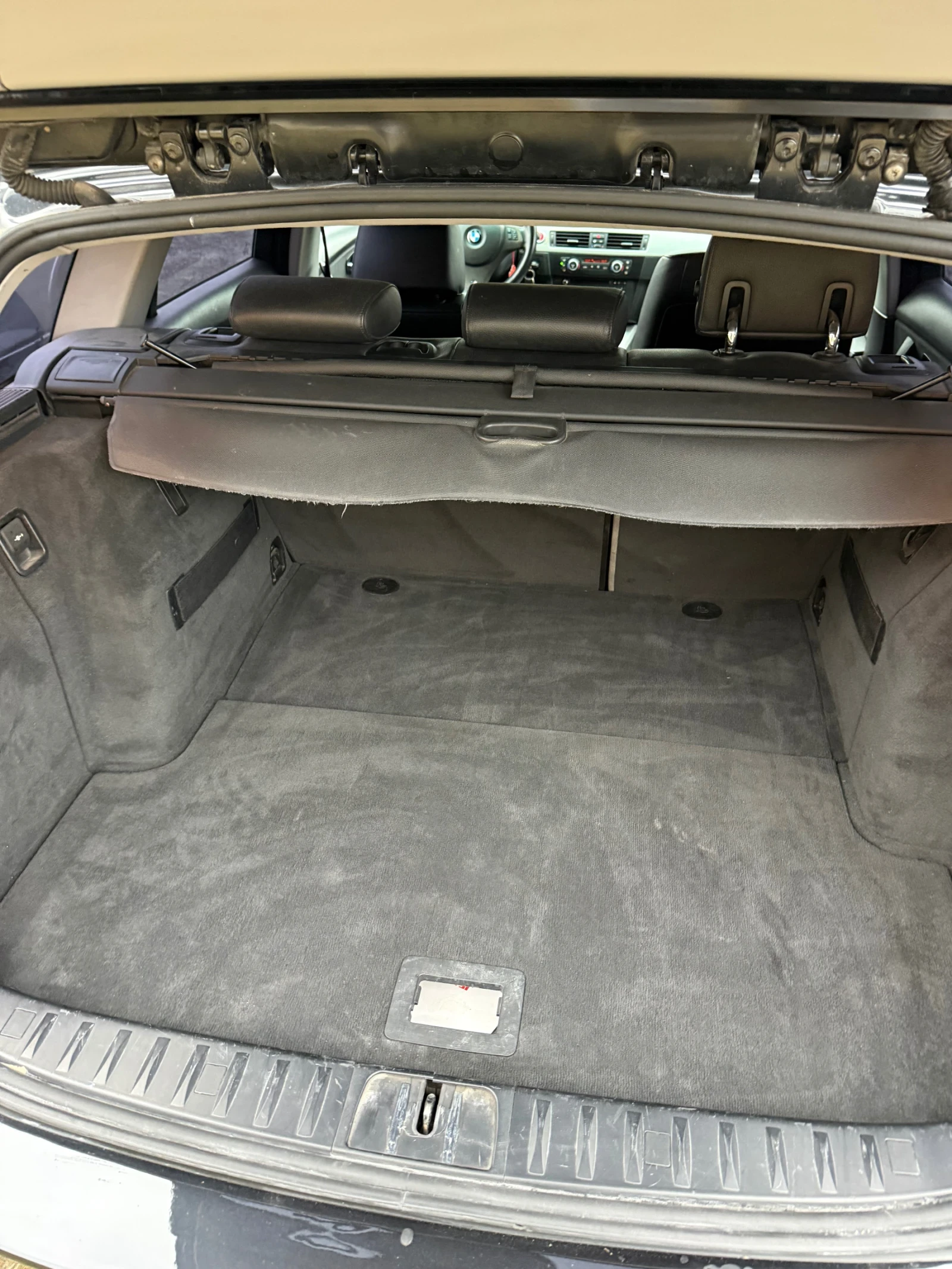 BMW 320, снимка 11 - Автомобили и джипове - 56481652