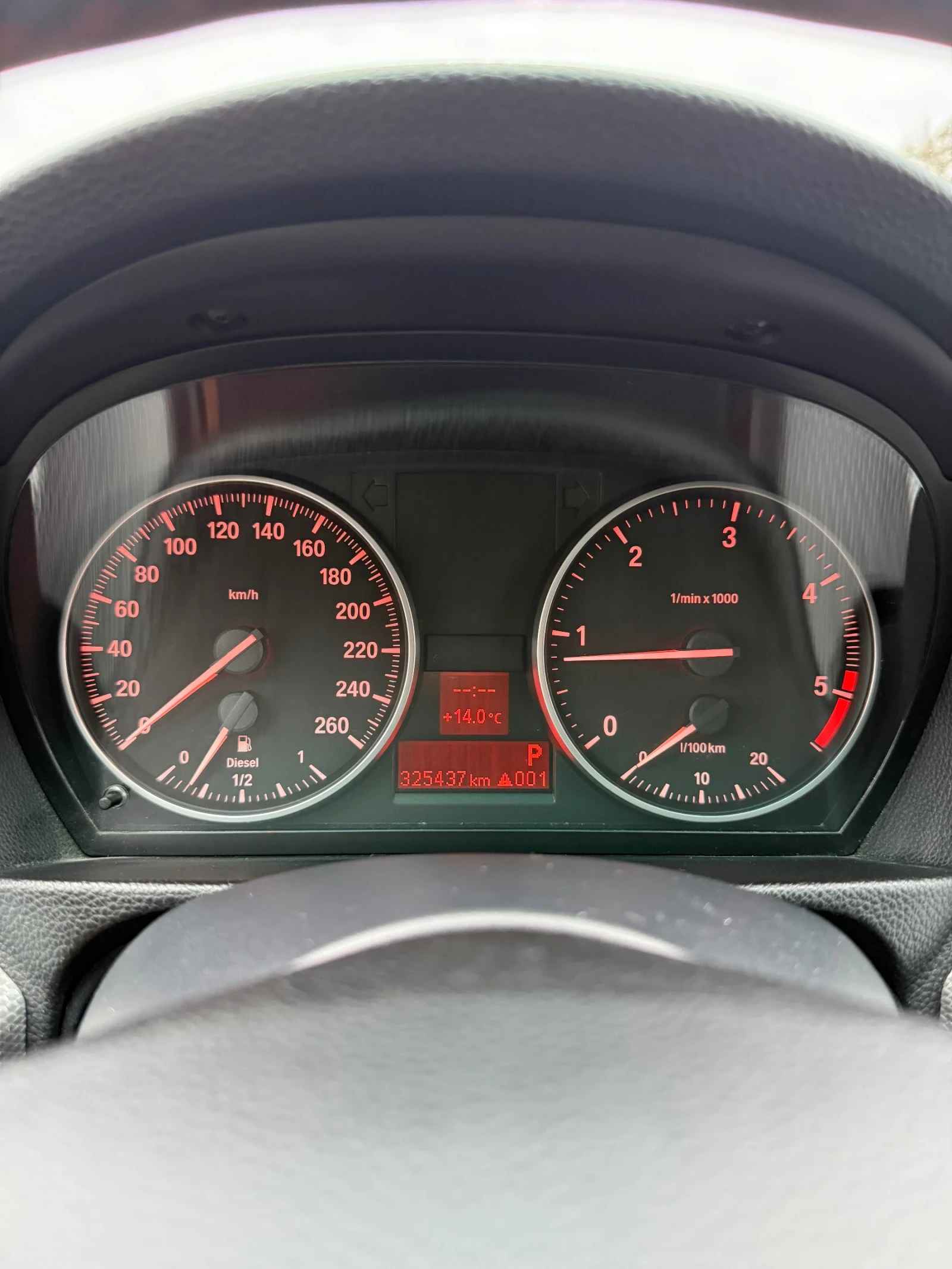 BMW 320, снимка 7 - Автомобили и джипове - 56481652