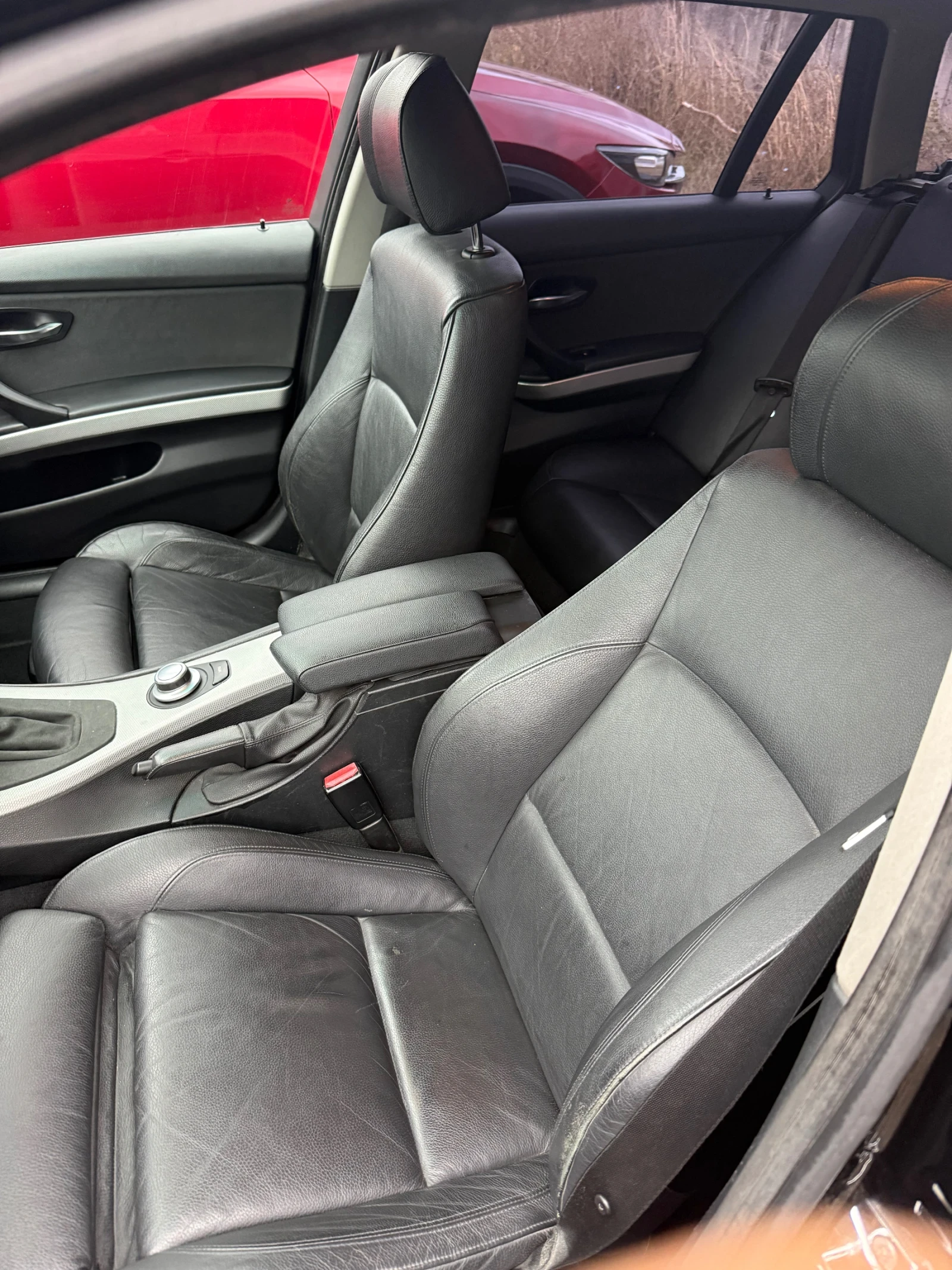 BMW 320, снимка 10 - Автомобили и джипове - 56481652