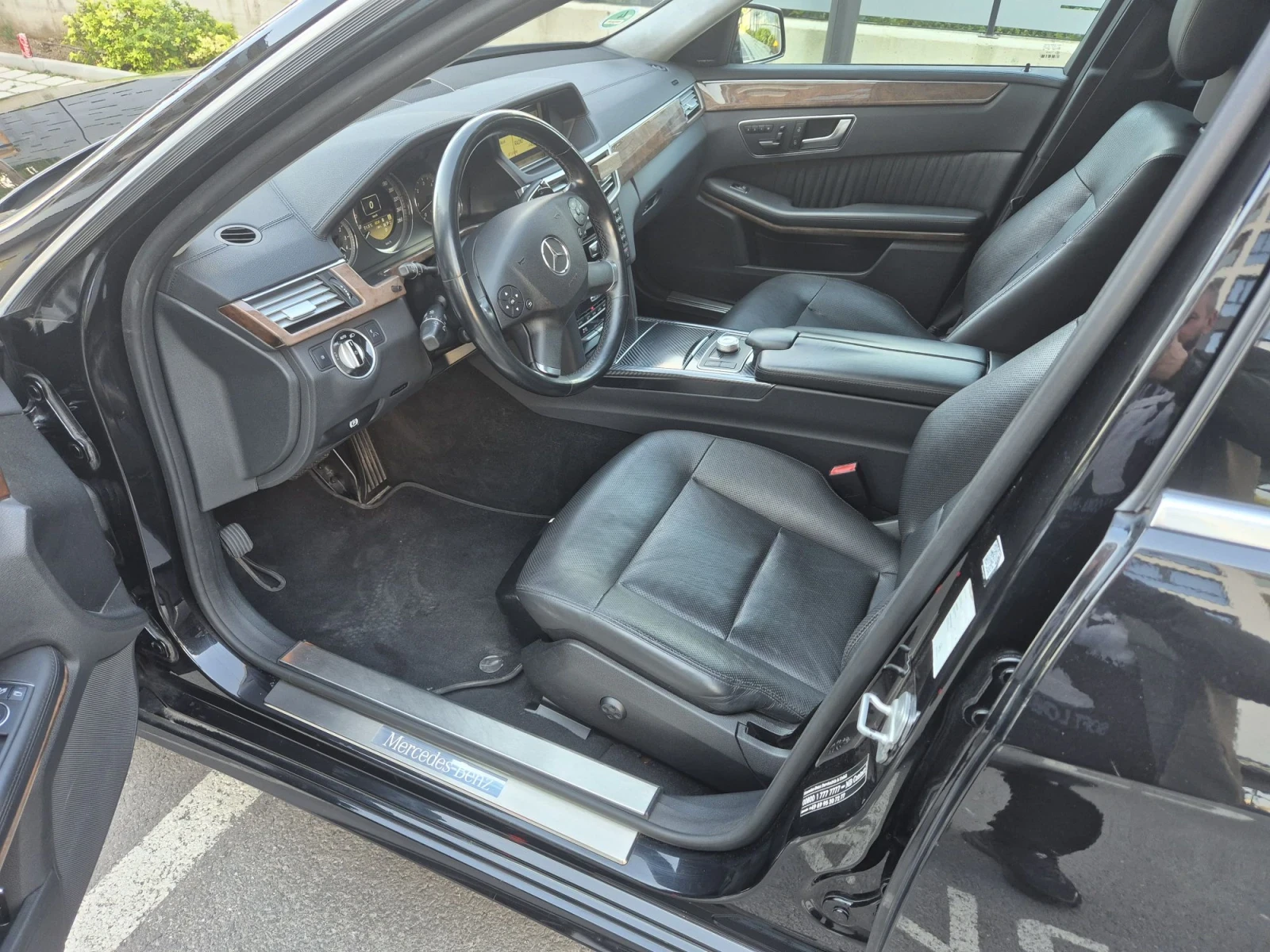 Mercedes-Benz E 350 E350/FULL/3TV/Night Vision/���������/���������  | Mobile.bg � ����������� 10