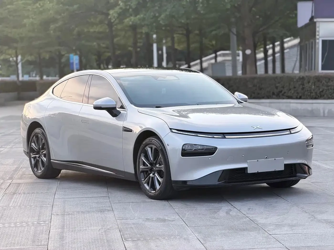 Xpeng P7, снимка 3 - Автомобили и джипове - 56684584