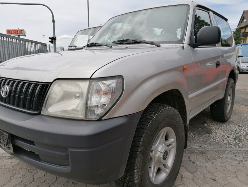 Toyota Land cruiser 3.0 , снимка 2 - Автомобили и джипове - 45952717