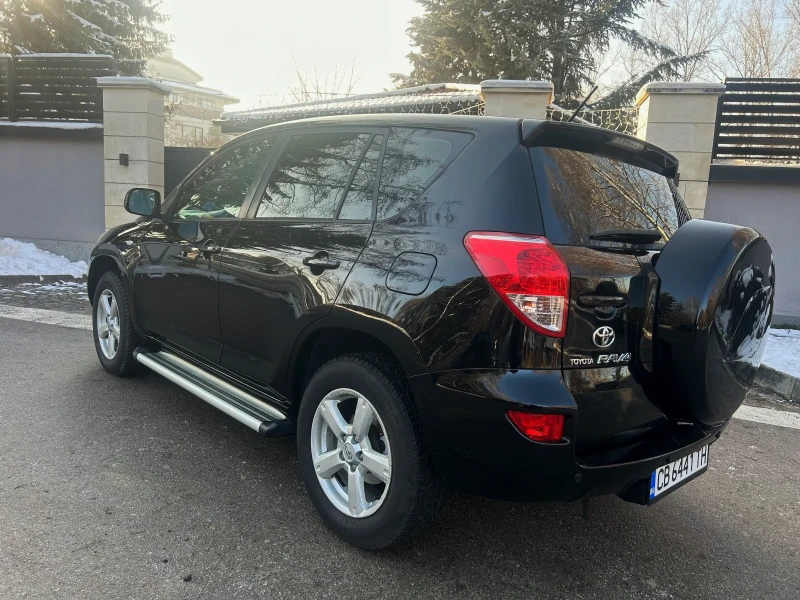 Toyota Rav4 2.2-D4D* 4x4, снимка 6 - Автомобили и джипове - 48753238