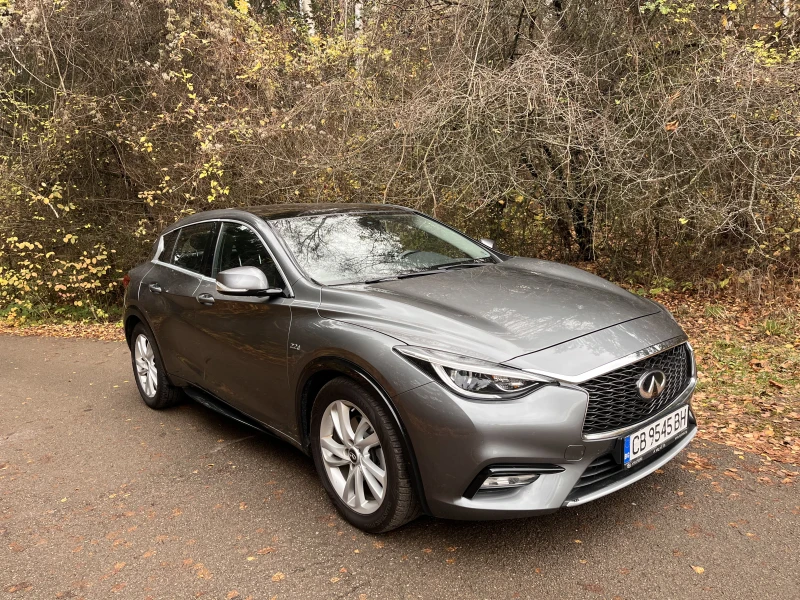 Infiniti Q30 Premium 2, 2d awd, снимка 5 - Автомобили и джипове - 52662901