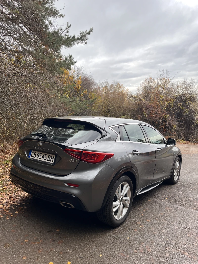 Infiniti Q30 Premium 2, 2d awd, снимка 6 - Автомобили и джипове - 52662901