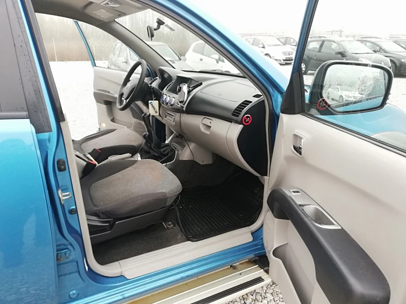 Mitsubishi L200 2.5did kli 4x4, снимка 14 - Автомобили и джипове - 52372276