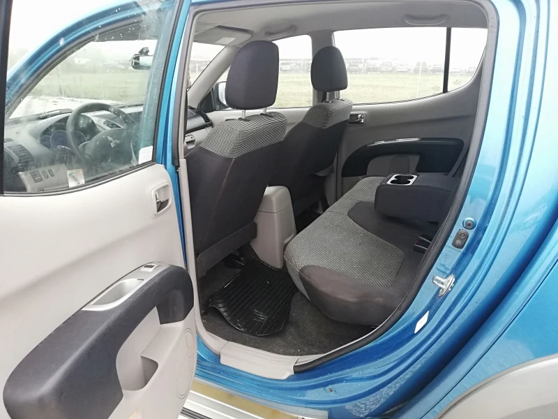 Mitsubishi L200 2.5did kli 4x4, снимка 10 - Автомобили и джипове - 52372276