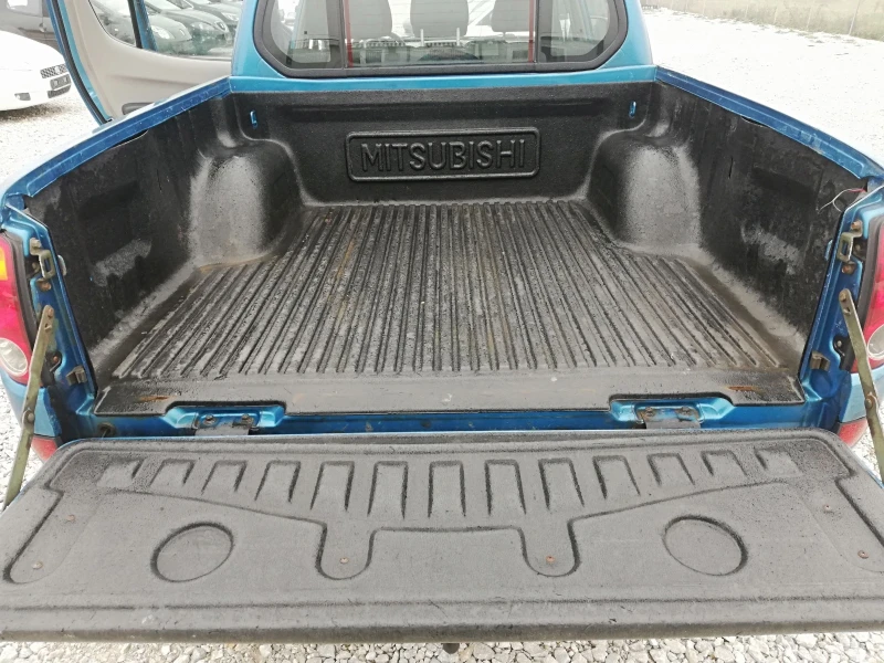 Mitsubishi L200 2.5did kli 4x4, снимка 11 - Автомобили и джипове - 52372276