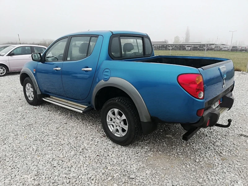 Mitsubishi L200 2.5did kli 4x4, снимка 4 - Автомобили и джипове - 52372276