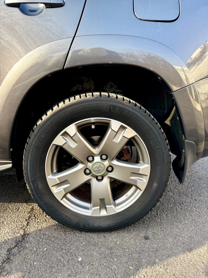 Toyota Rav4, снимка 6 - Автомобили и джипове - 53139121