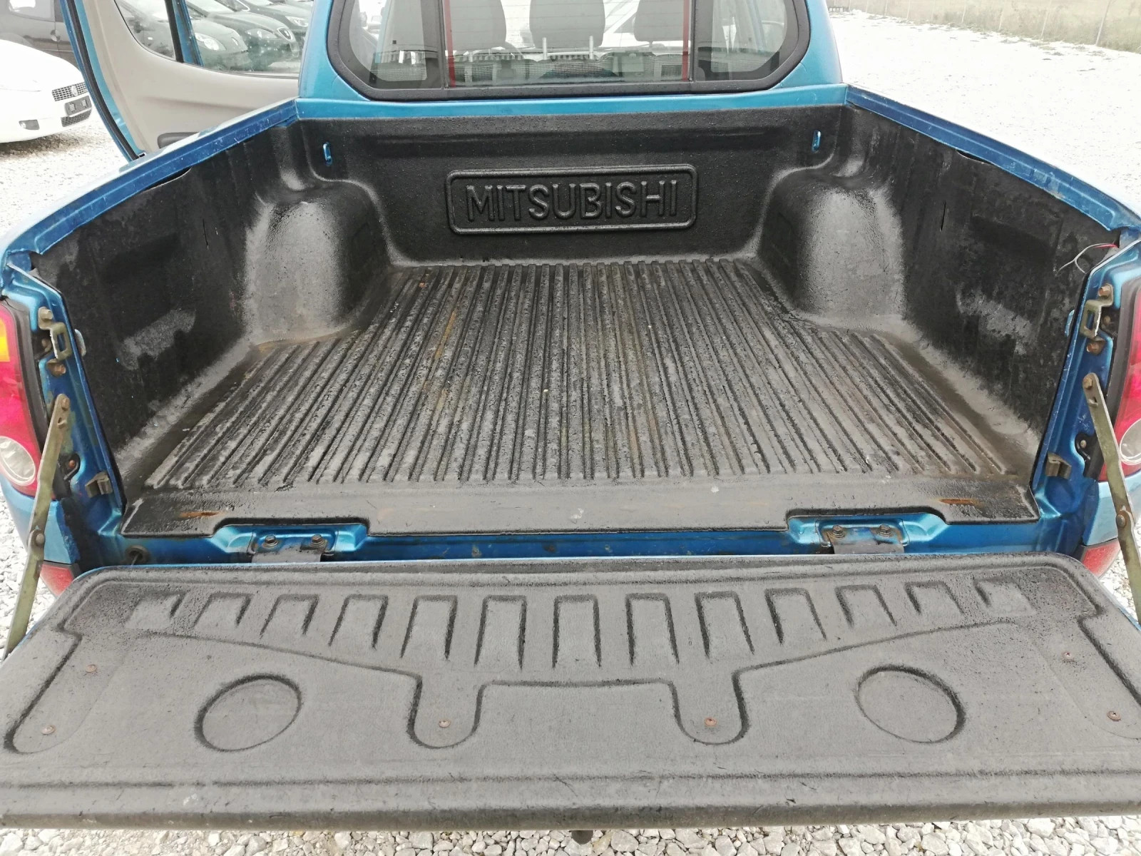 Mitsubishi L200 2.5did kli 4x4 | Mobile.bg   11