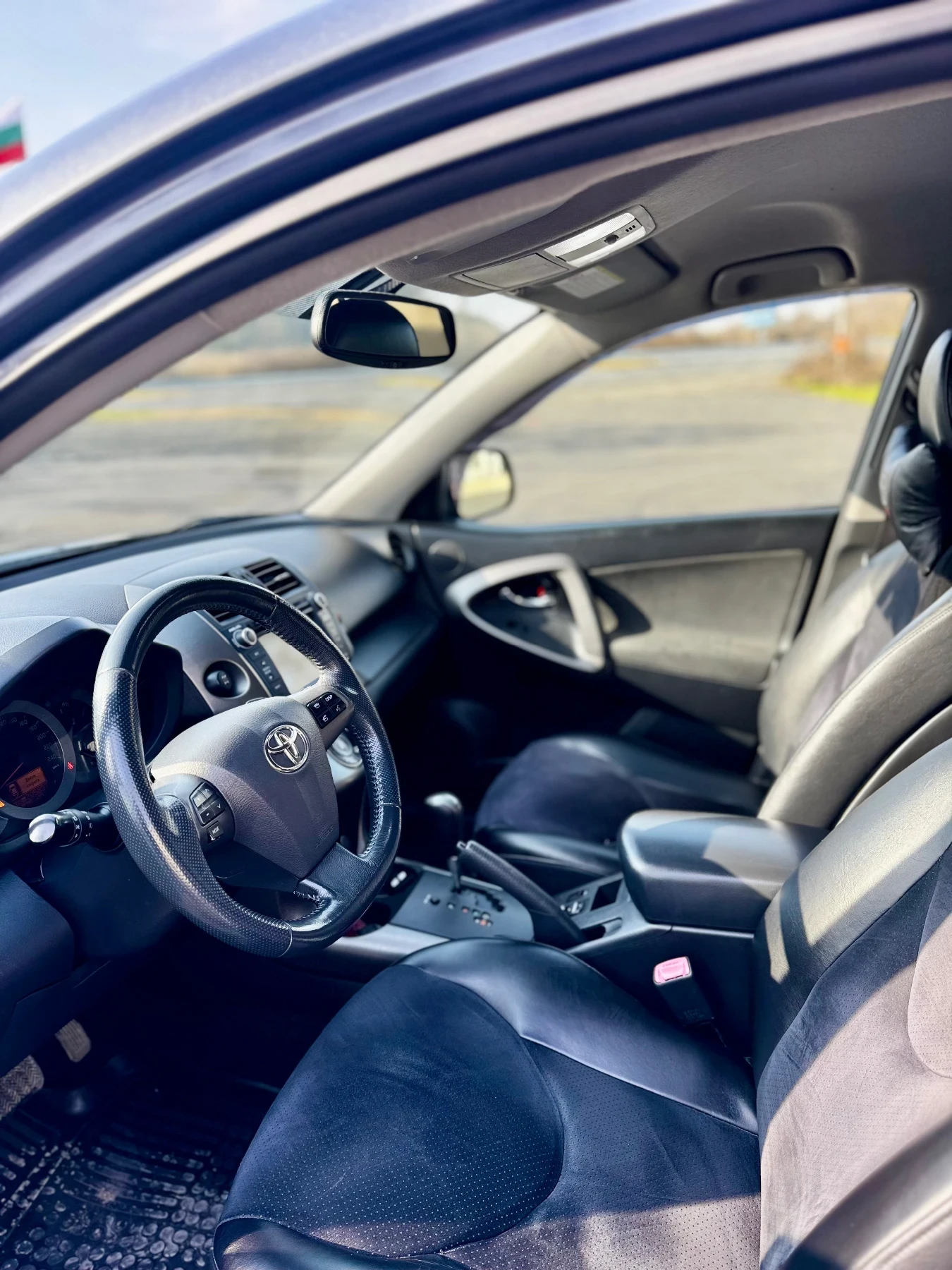 Toyota Rav4 | Mobile.bg � ����������� 10