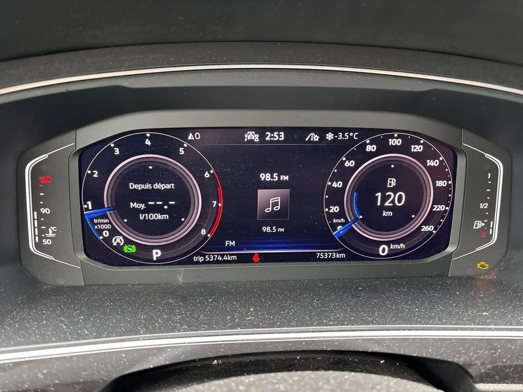 VW Tiguan * Comfortline R Line Black Edition * CARFAX *  | Mobile.bg � ����������� 8