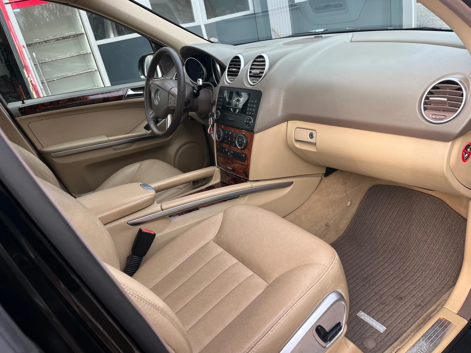 Mercedes-Benz ML 320 320cdi, снимка 13 - Автомобили и джипове - 53990173