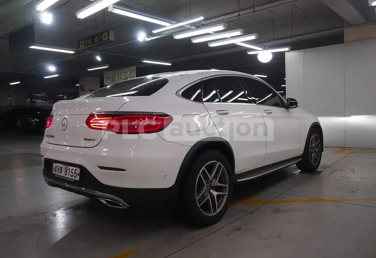 Mercedes-Benz GLC 220 AMG PK* 2018* AWD* KEYLESS GO* КРАЙНА ЦЕНА, снимка 6 - Автомобили и джипове - 54127891