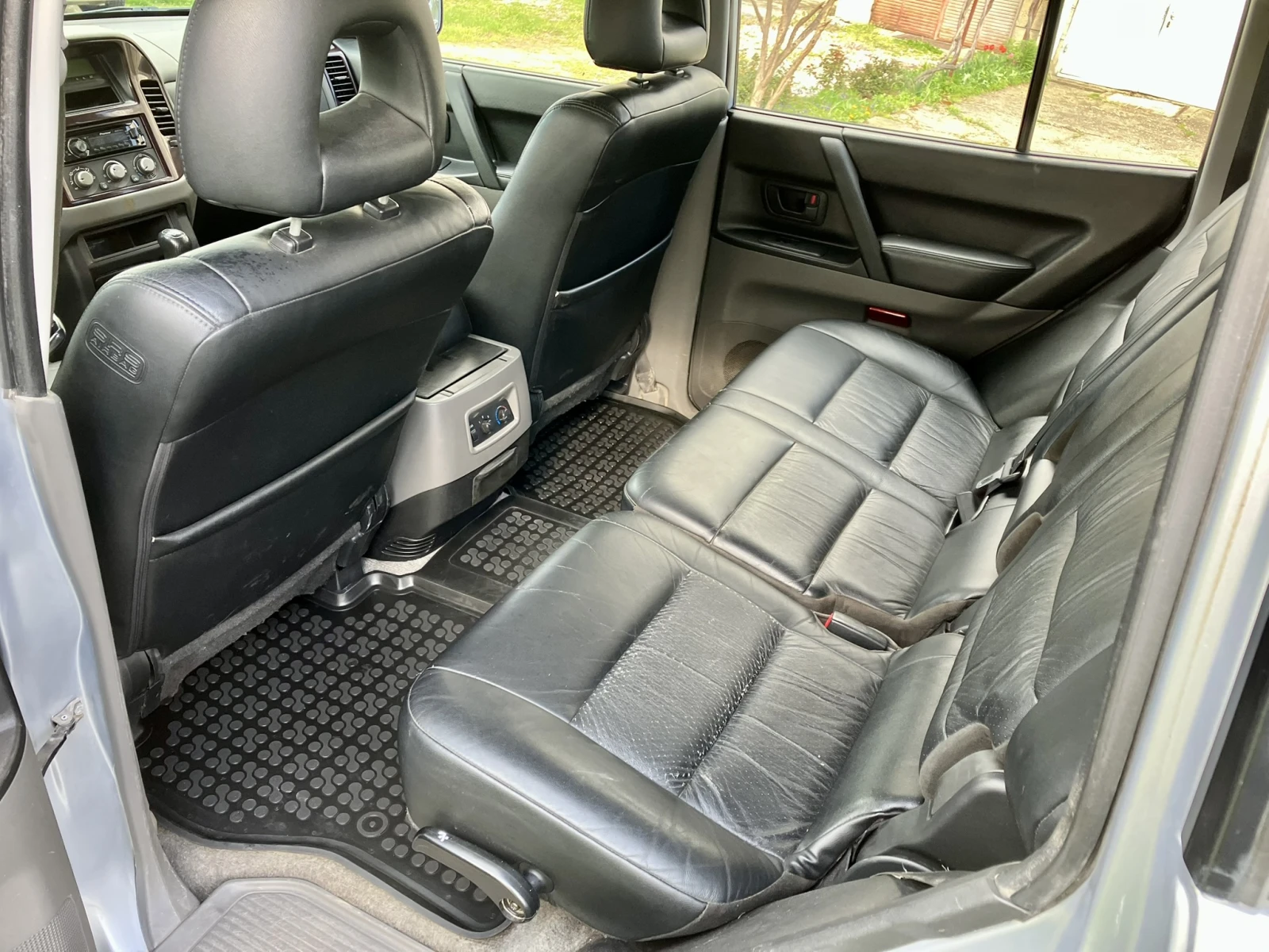 Mitsubishi Pajero 3.2 DID FACELIFT, снимка 10 - Автомобили и джипове - 54214269