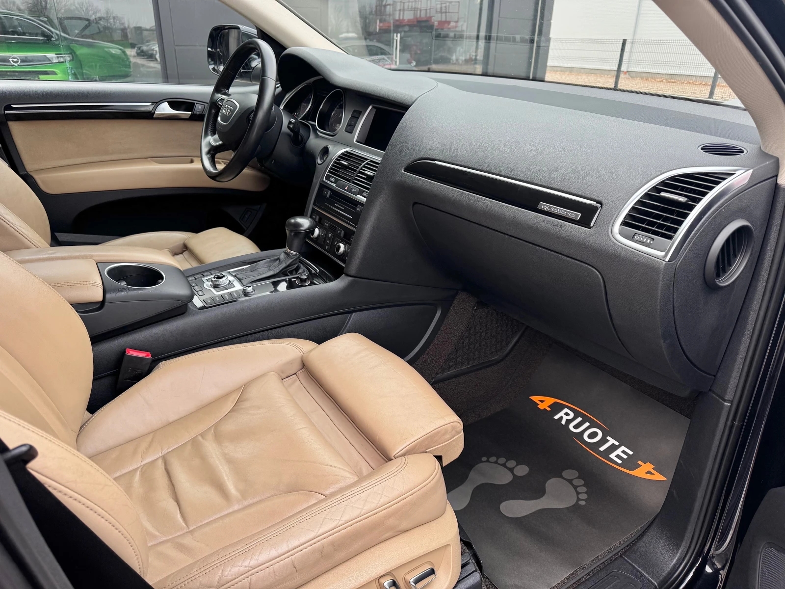 Audi Q7 3.0TDi Facelift 8ck. , снимка 10 - Автомобили и джипове - 54410931