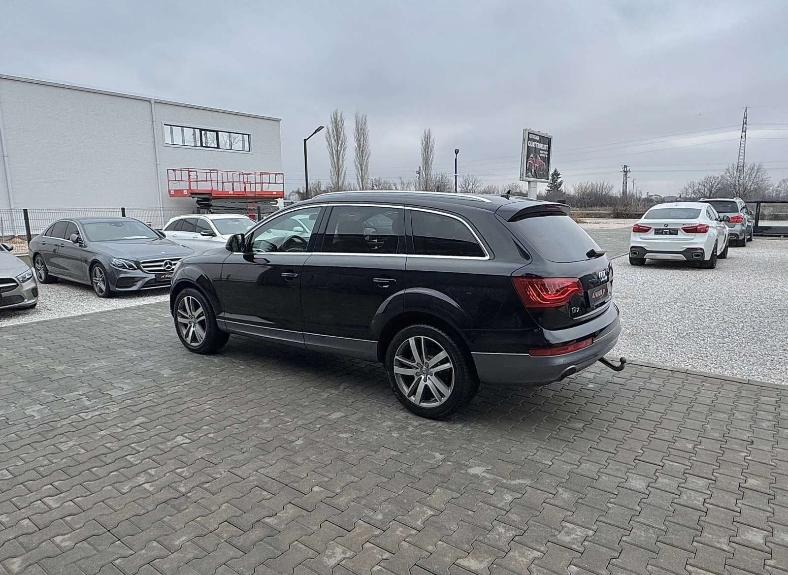 Audi Q7 3.0TDi Facelift 8ck. , снимка 6 - Автомобили и джипове - 54410931