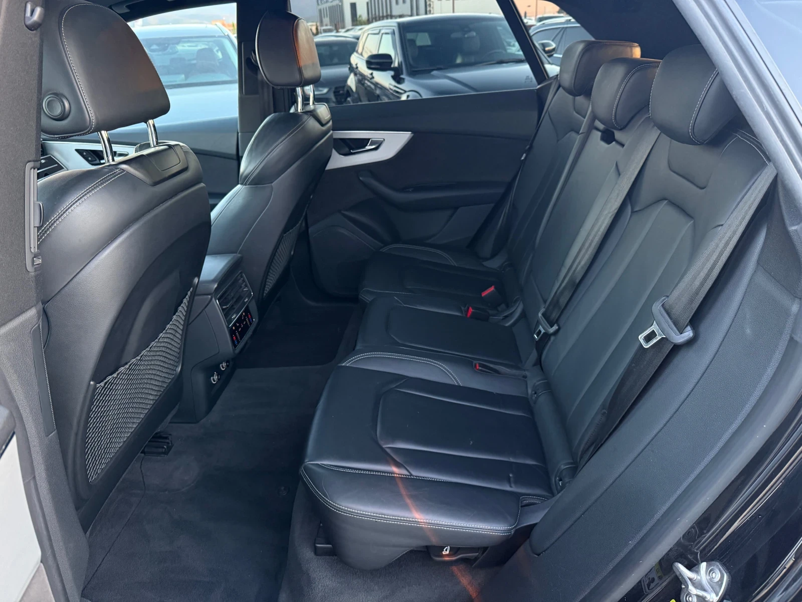 Audi Q8 5.0TDI* 2020г* 187.000KM* Топ Състояние* , снимка 9 - Автомобили и джипове - 54557311