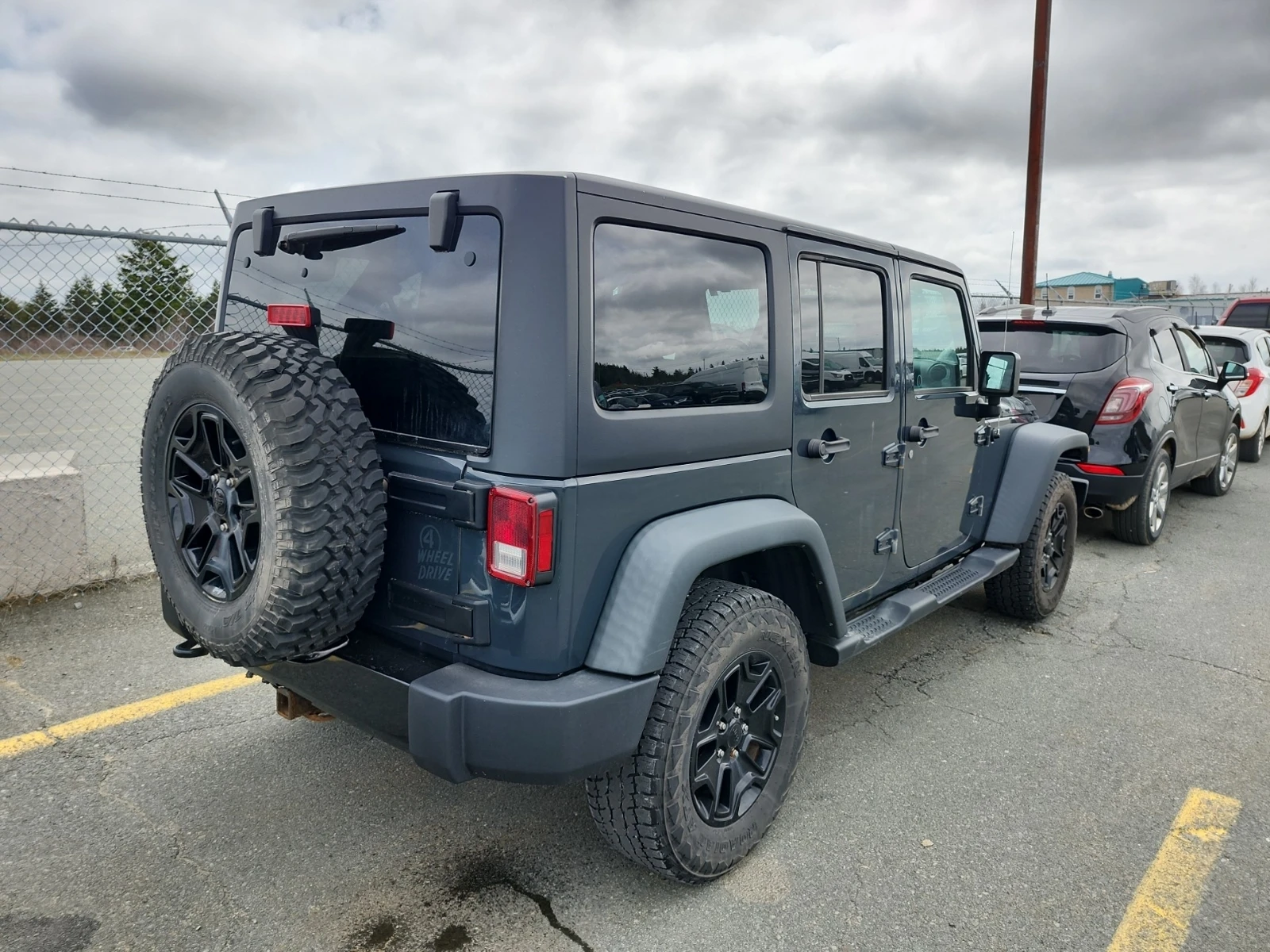 Jeep Wrangler, снимка 3 - Автомобили и джипове - 54566585
