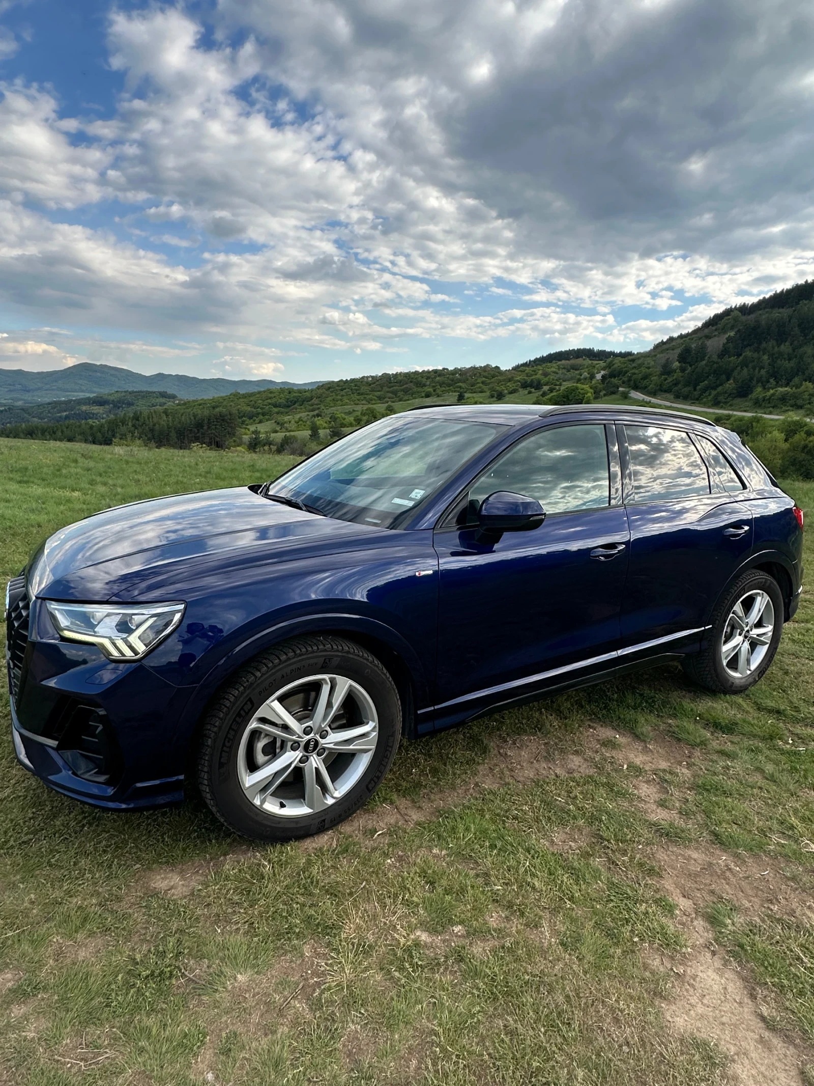 Audi Q3 Audi Q3 * S Line * 40 TDI Quattro , снимка 12 - Автомобили и джипове - 54611047
