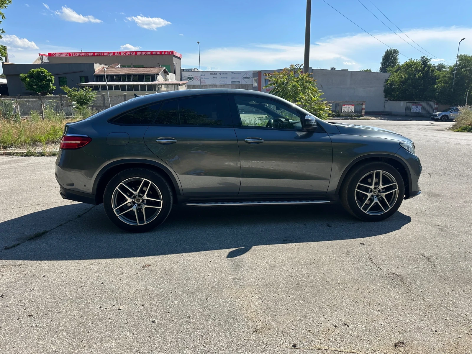 Mercedes-Benz GLE 350 AMG PANO , снимка 7 - Автомобили и джипове - 54877337