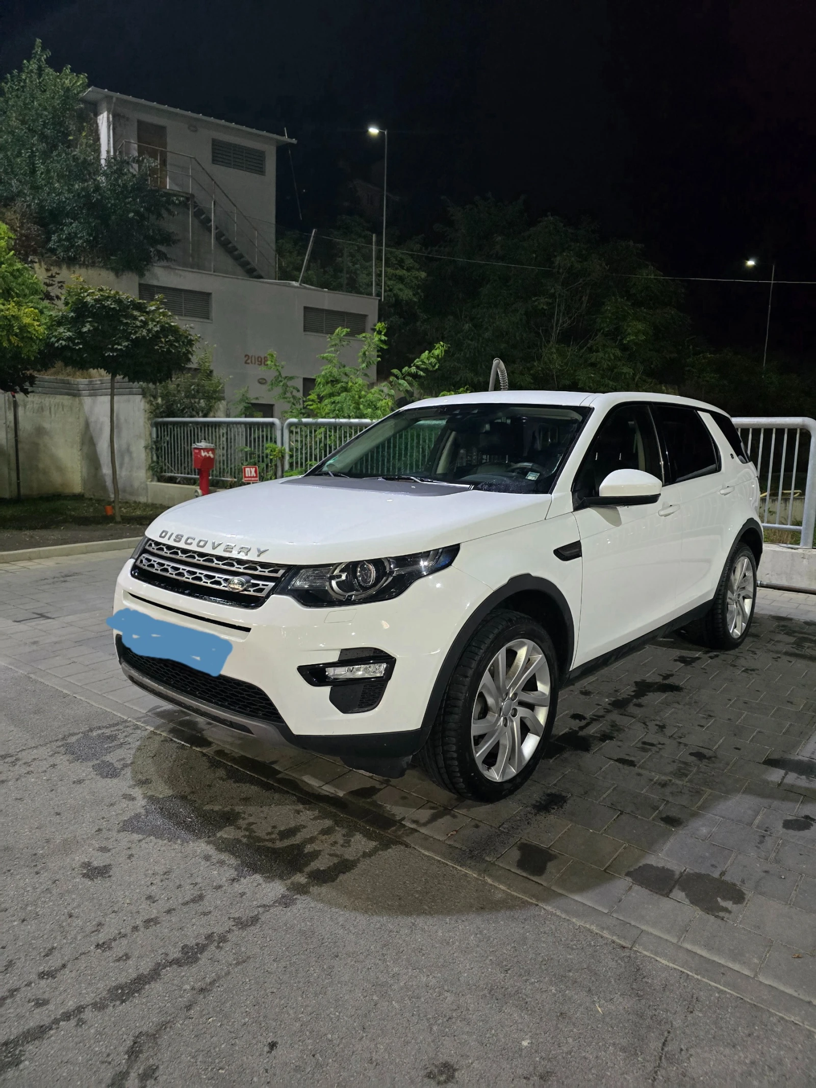 Land Rover Discovery Sport 2016, снимка 4 - Автомобили и джипове - 54930843