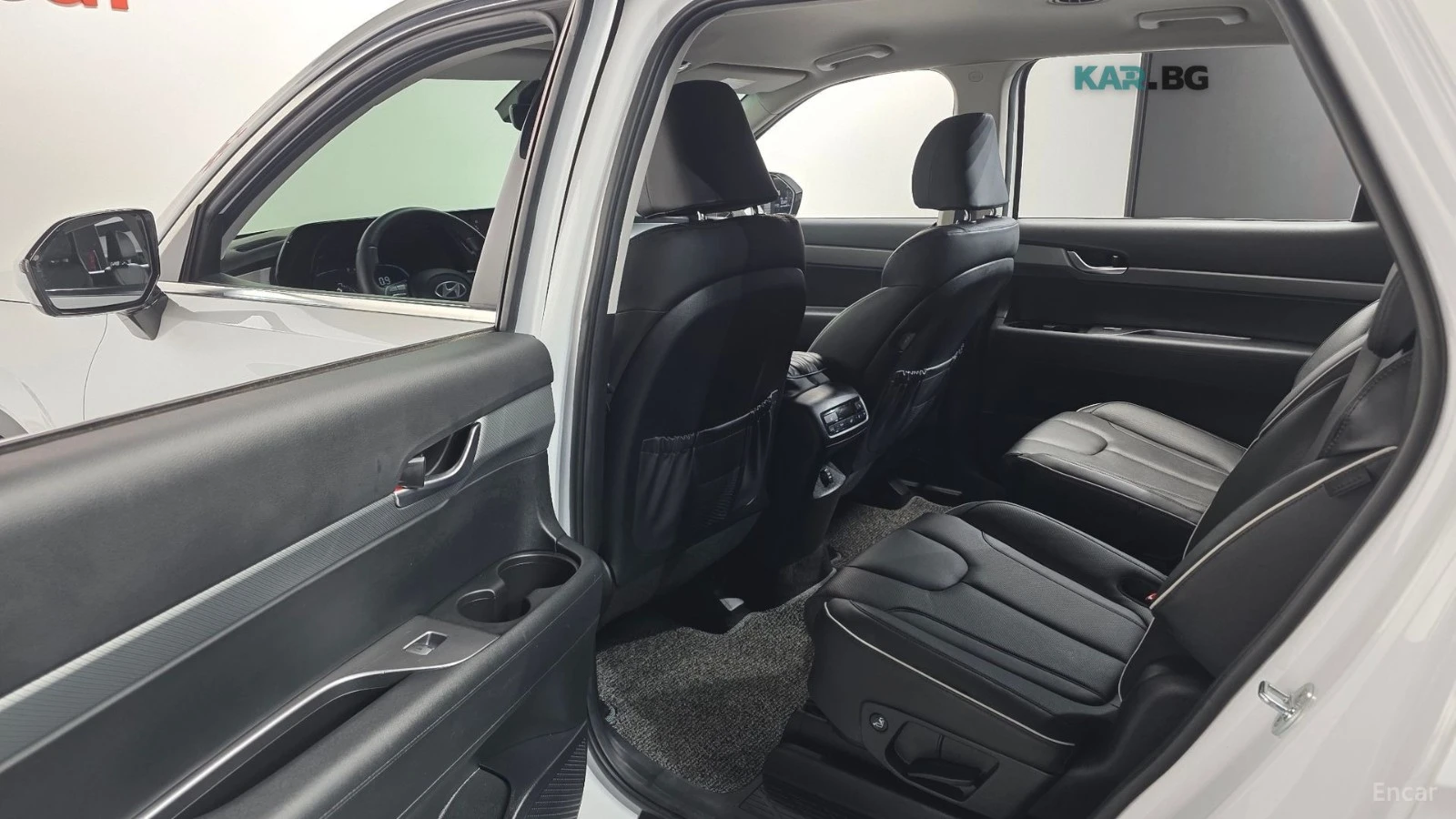 Hyundai Palisade EXCLUSIVE* КОЖА* ОБДУХВ* ПОДГРЕВ* 360* HEAD UP* , снимка 16 - Автомобили и джипове - 55167065