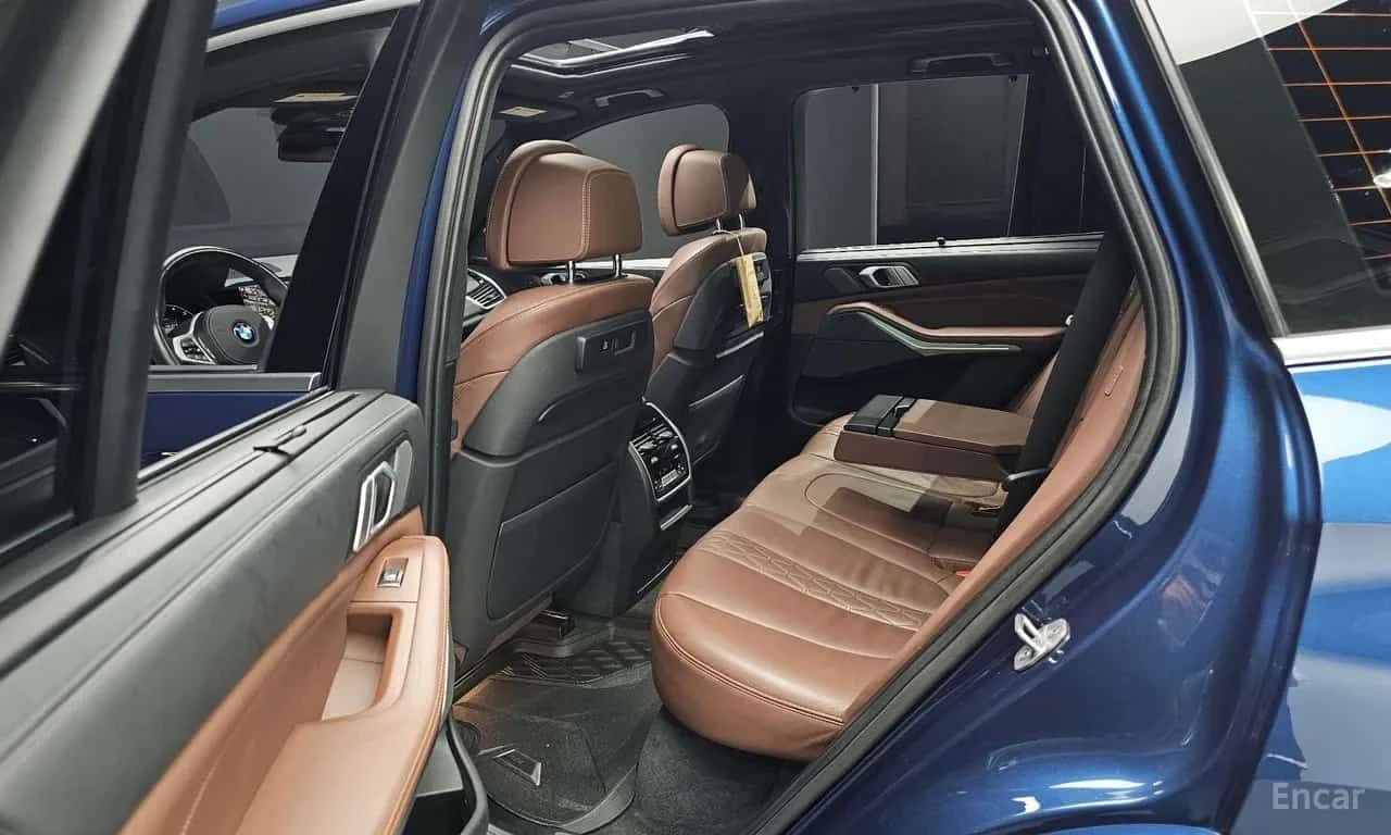 BMW X5 * M50d * ДИСТРОНИК * ОБДУХВАНЕ * МАСАЖИ, снимка 12 - Автомобили и джипове - 55559118