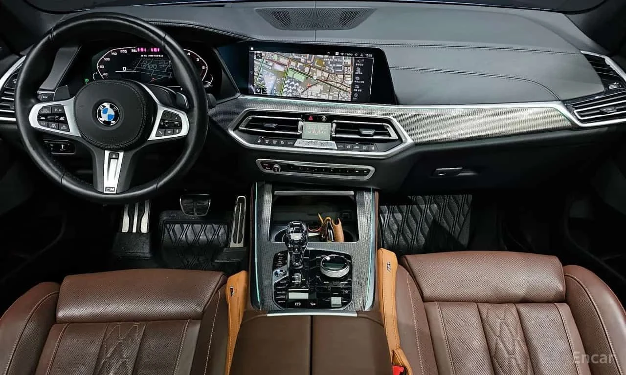 BMW X5 * M50d * ДИСТРОНИК * ОБДУХВАНЕ * МАСАЖИ, снимка 7 - Автомобили и джипове - 55559118