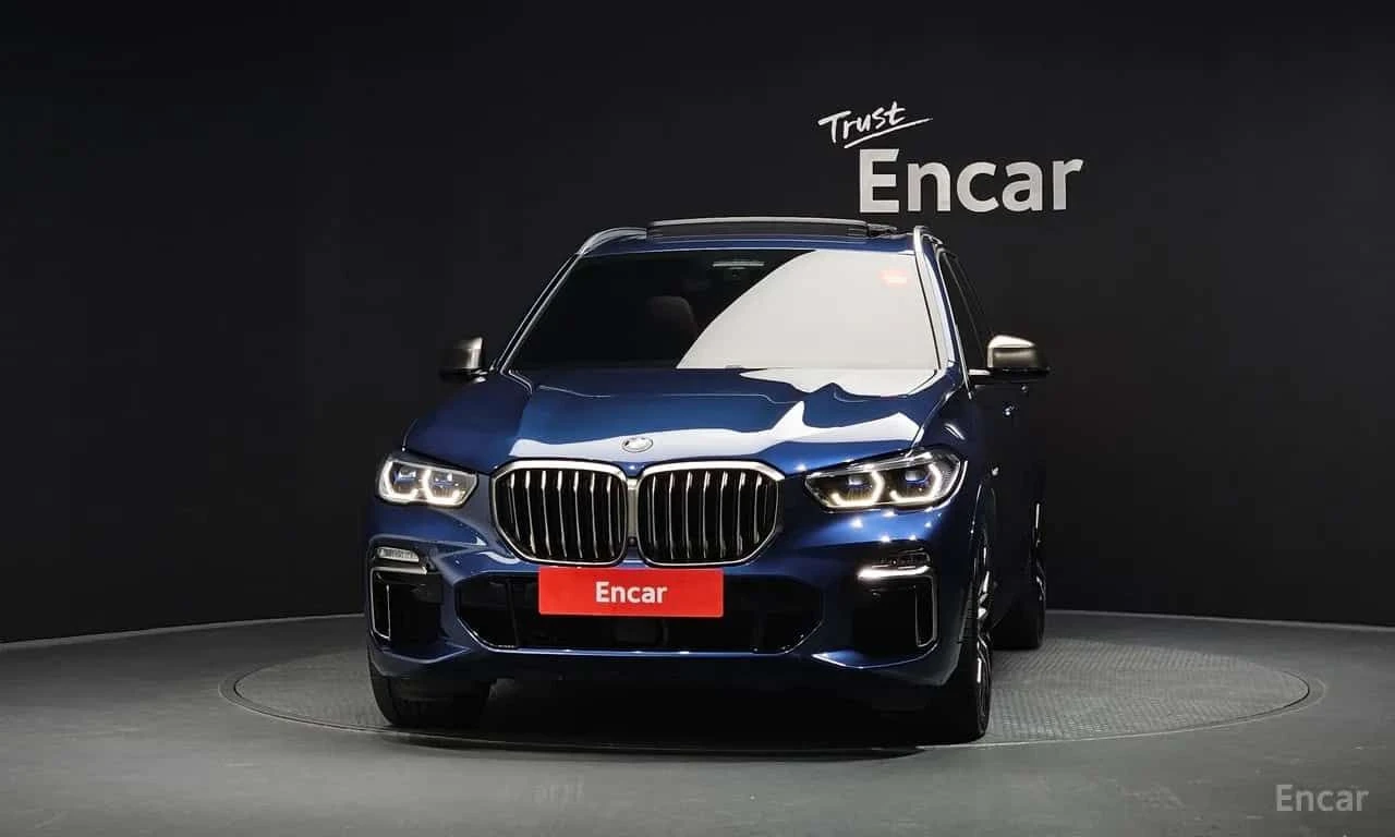 BMW X5 * M50d * ДИСТРОНИК * ОБДУХВАНЕ * МАСАЖИ, снимка 3 - Автомобили и джипове - 55559118