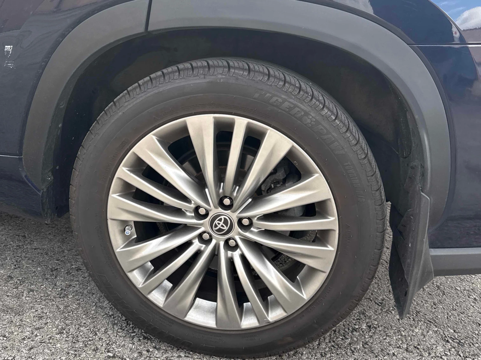 Toyota Highlander * Limited * CARFAX * ОПЦИЯ ЗА ФИНАНСИРАНЕ, снимка 7 - Автомобили и джипове - 55879828