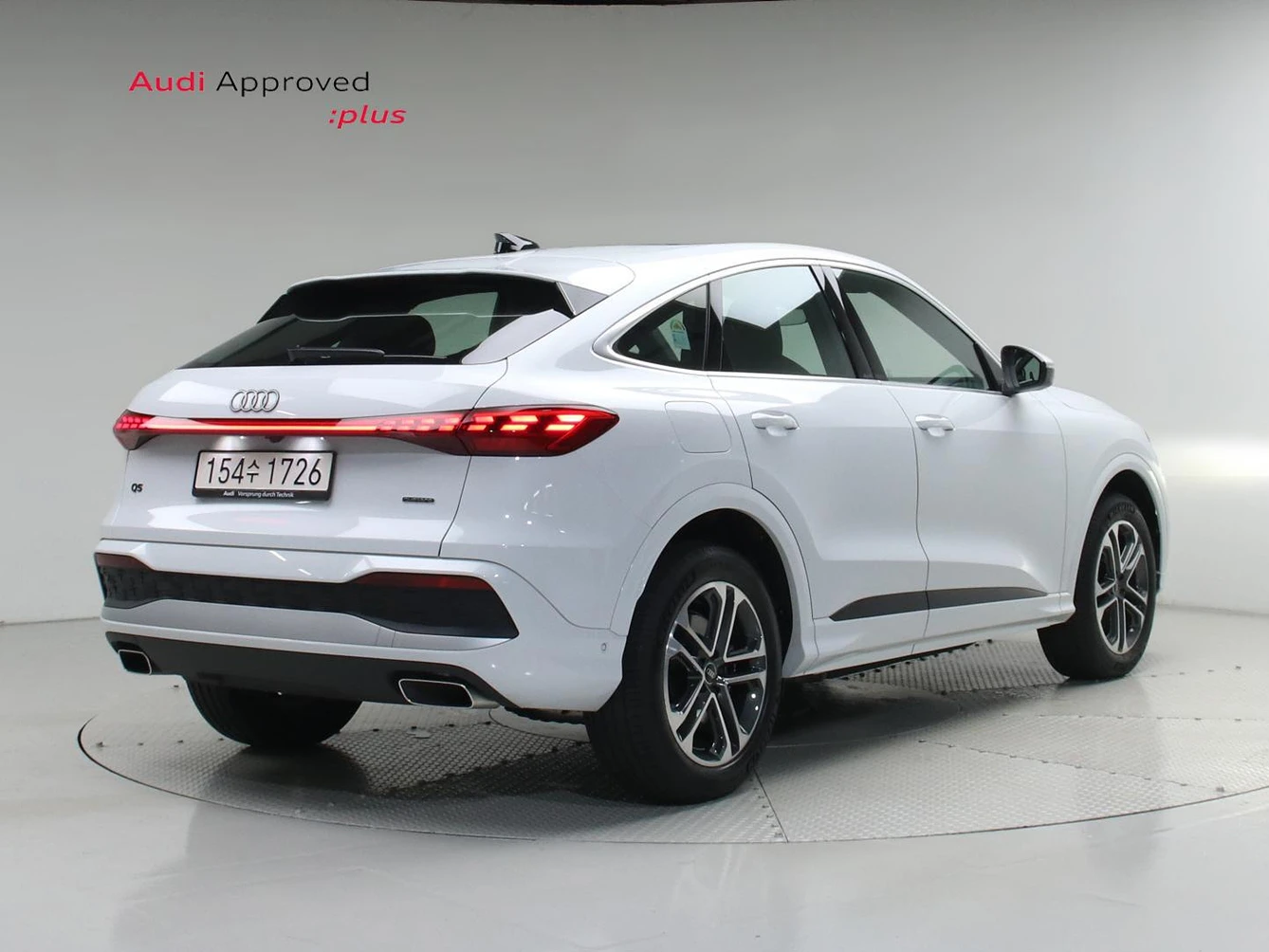 Audi Q5 40 TFSI quattro* ЕЛ. БАГАЖНИК* ЛЮК* КРАЙНА ЦЕНА, снимка 2 - Автомобили и джипове - 55984078