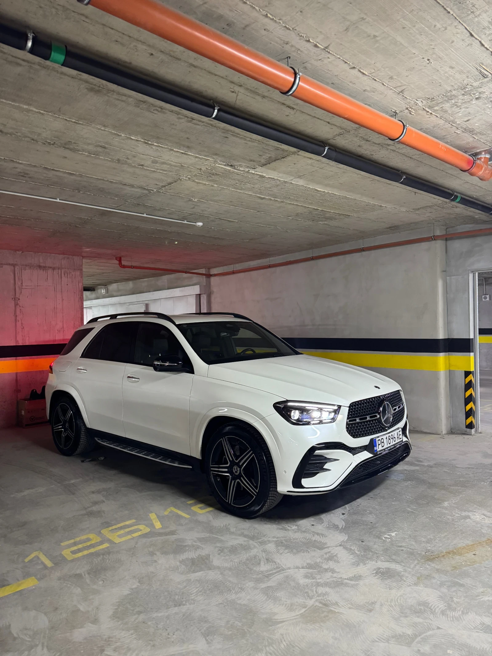 Mercedes-Benz GLE 300, снимка 2 - Автомобили и джипове - 56646078