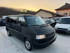     VW Transporter 2.5TDI CARAVELLE