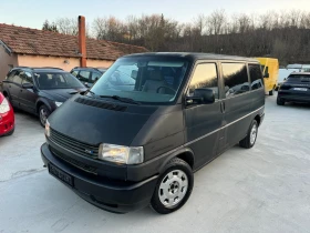     VW Transporter 2.5TDI CARAVELLE