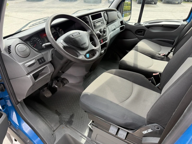 Iveco Daily 35C13 до 3.5т. Климатроник L2H2 , снимка 12 - Бусове и автобуси - 51748414