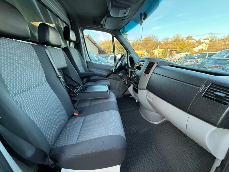 VW Crafter 2.0TDI FACELIFT MAXI БАЗА, снимка 12 - Бусове и автобуси - 52717962