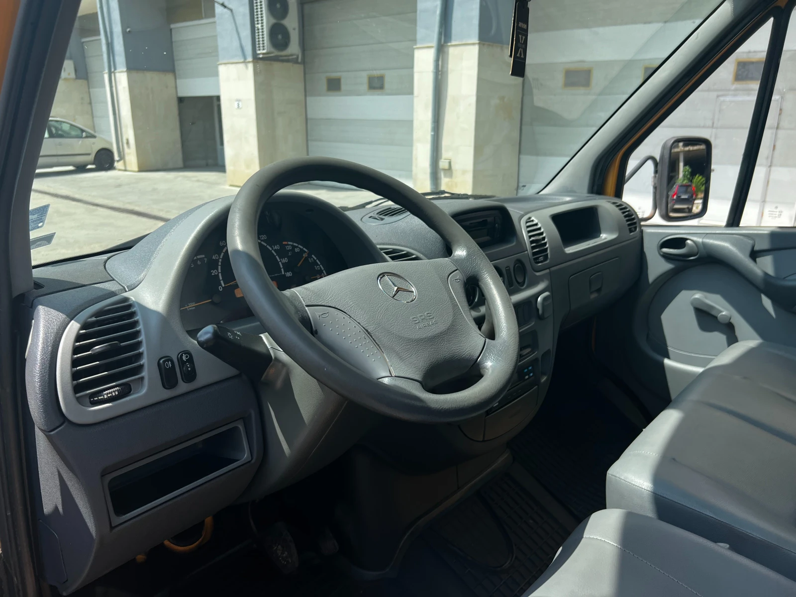 Mercedes-Benz Sprinter 416 РЕАЛНИ КИЛОМЕТРИ - изображение 8